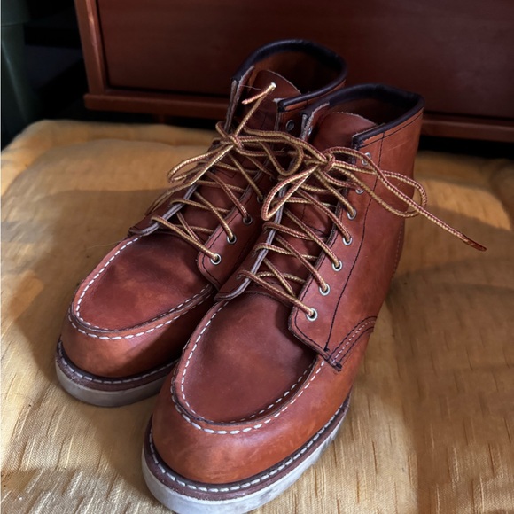 Red Wing Shoes Shoes - Women’s Red Wing 6in Classic Moc Leather Boots Size 8 Color Oro